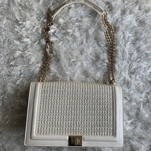 Woven gold chain crossbody shoulder bag